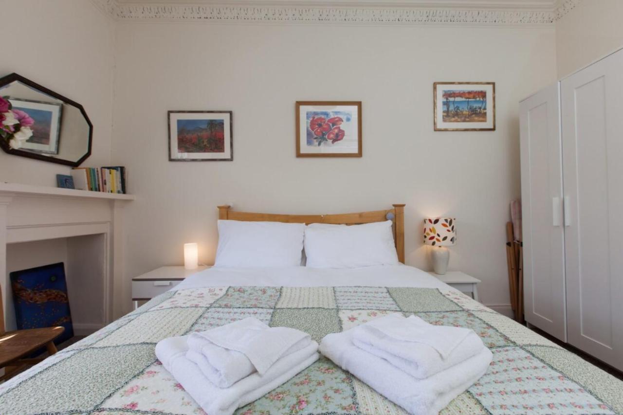 Ferienwohnung Charming City Centre Flat In Edinburgh Exterior foto