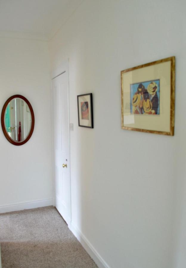 Ferienwohnung Charming City Centre Flat In Edinburgh Exterior foto